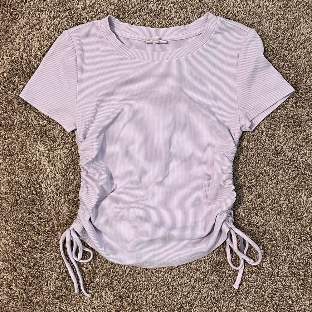 Beautiful color and adjustable. Can make tighter or loser. Great for summer.